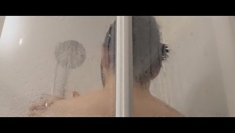 Mature Mom And Friends Enjoy Shower Time Together