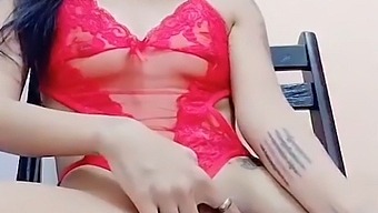 Thai Babe'S Tight Pussy Handles A Massive Dildo