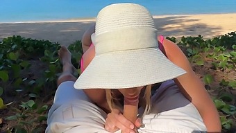 Russian Babe'S Public Sex Adventure On The Beach